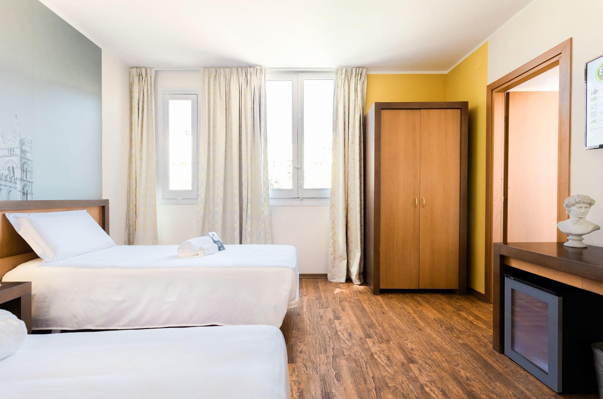 B&B Hotel Palermo Quattro Canti Esterno foto