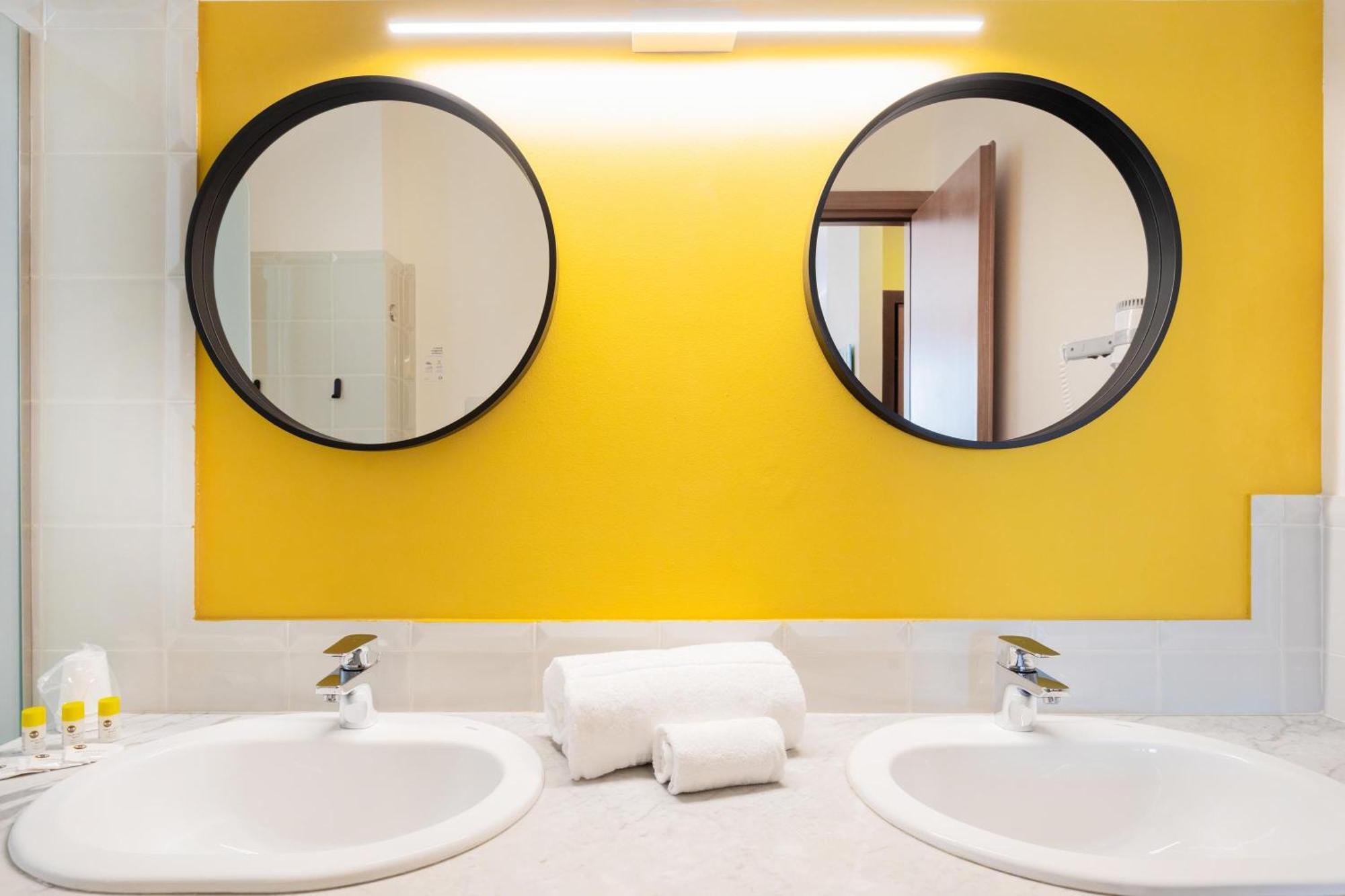 B&B Hotel Palermo Quattro Canti Esterno foto