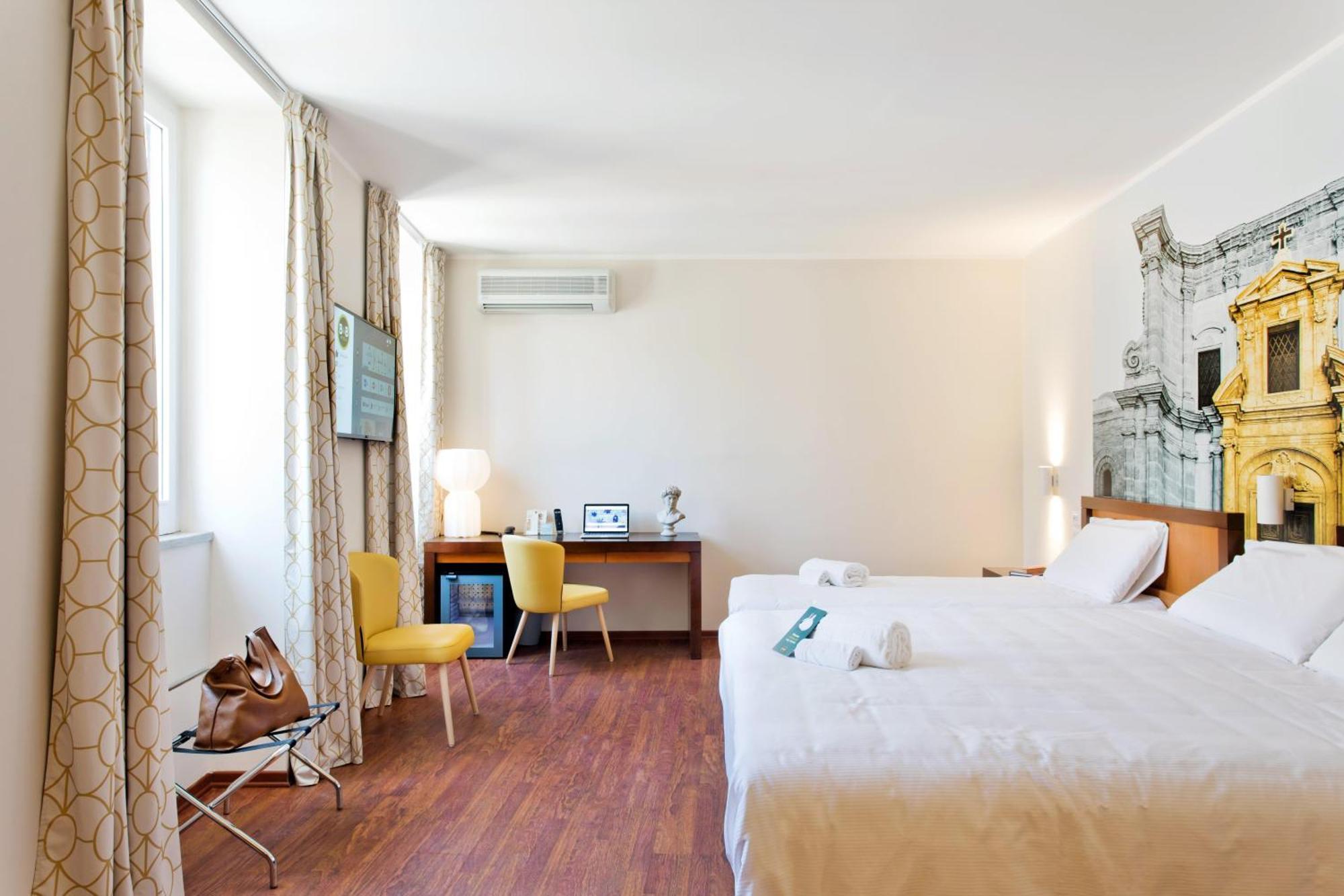 B&B Hotel Palermo Quattro Canti Esterno foto
