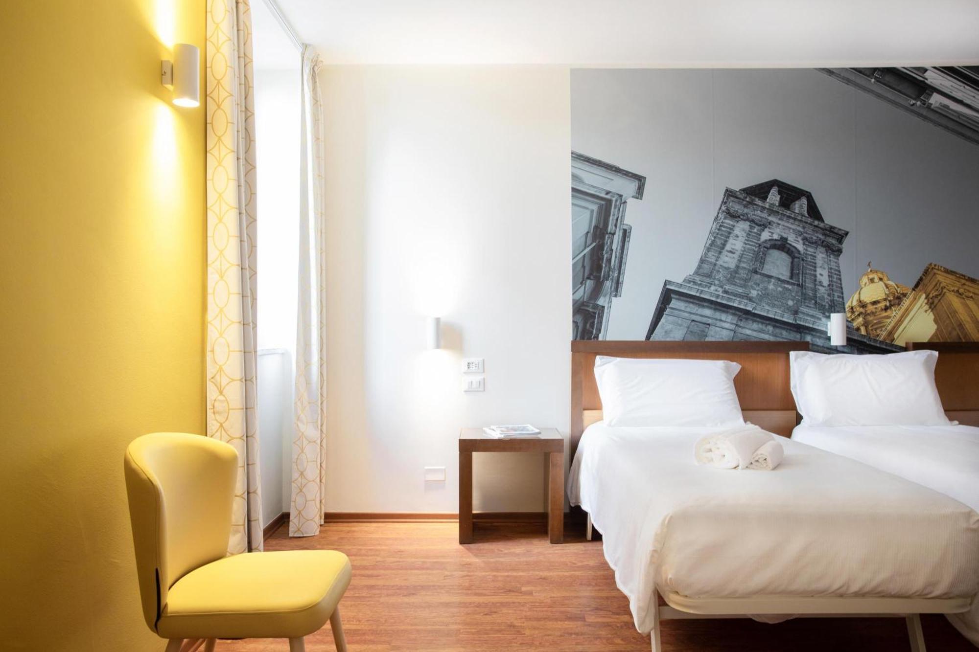 B&B Hotel Palermo Quattro Canti Esterno foto