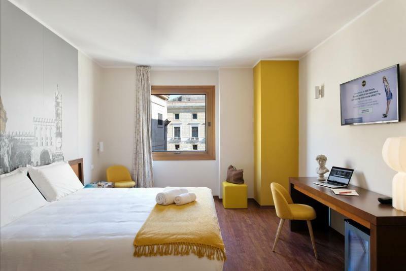 B&B Hotel Palermo Quattro Canti Esterno foto