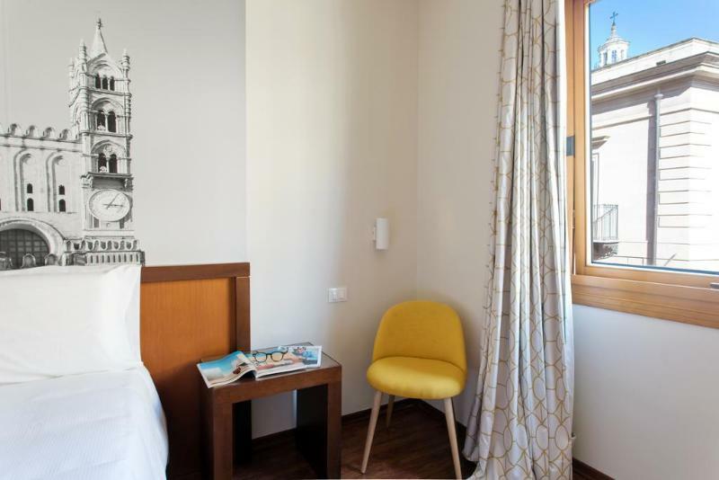 B&B Hotel Palermo Quattro Canti Esterno foto